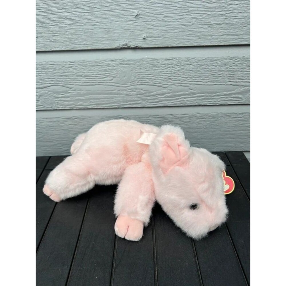 Vintage 1995 TY Pink Pig “ Tulip” Soft Plush Animal Laying 16” NEW